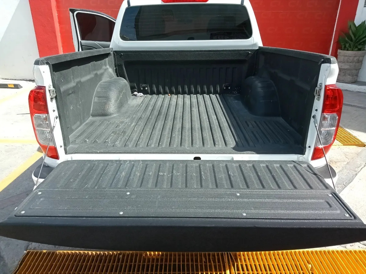 Nissan Frontier Xe Tm